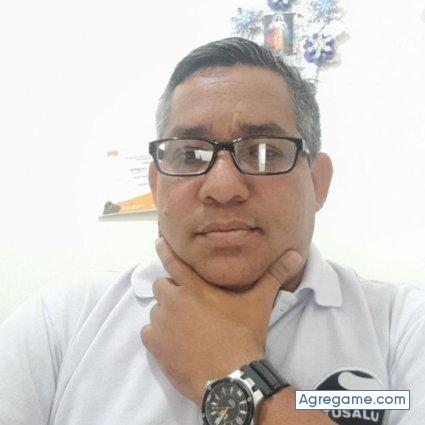 emigdio104 chico soltero en Cartagena