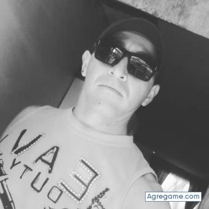 Checholeyton1982 chico soltero en Vallenar