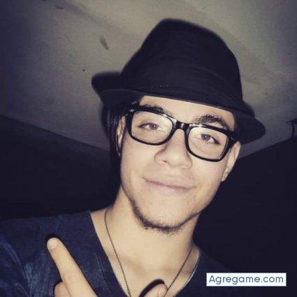 hot25 chico soltero en Macachín