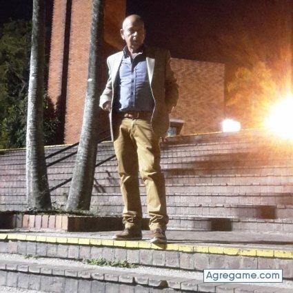 gardeltango chico soltero en Balboa