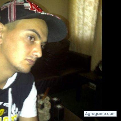 lee12 chico soltero en 