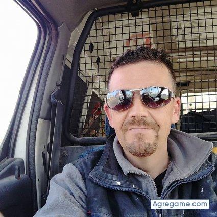 Cuevas72 chico divorciado en Almendralejo