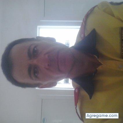Cibeaeno chico soltero en Nigua