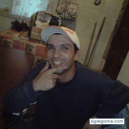 elzurdo chico soltero en Quilmes
