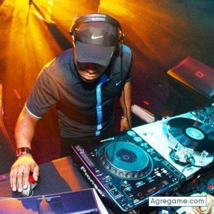 sagitario22 chico soltero en Tekit