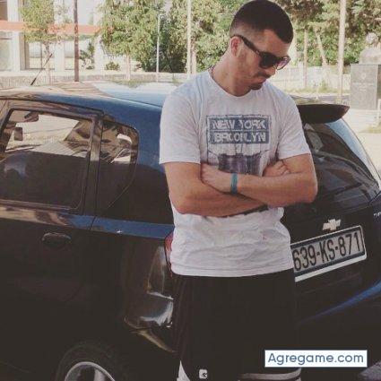 veronn3 chico soltero en Villarcayo