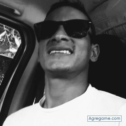 Repongo chico soltero en Ituzaingó