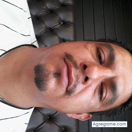 Guardianguevara chico soltero en Carmel