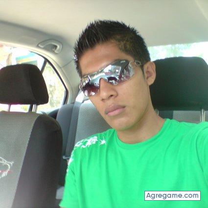 ikercito chico soltero en San Raymundo Jalpan