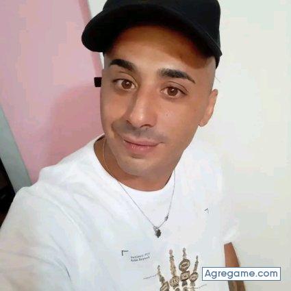 Gabriel3290 chico soltero en Ingeniero Budge