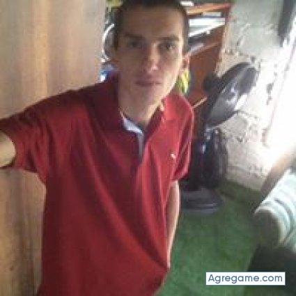 angelflaco5098 chico soltero en Santiago De Cali