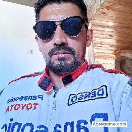 Helmuntl chico soltero en Puerto Colombia