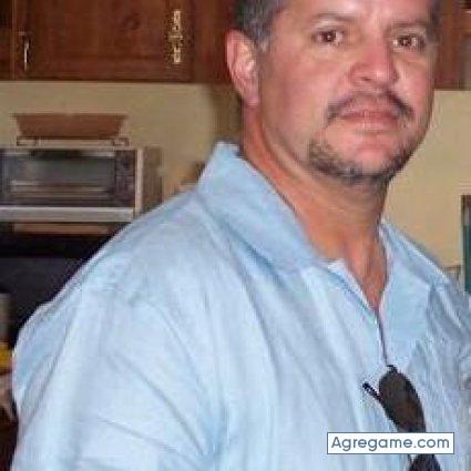 sexylatino chico divorciado en 