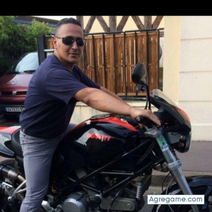 wooow chico soltero en 