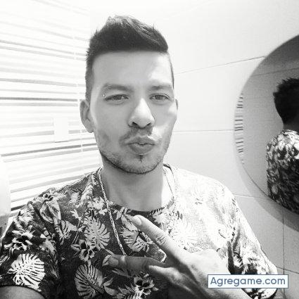 JMALEX chico soltero en Solano