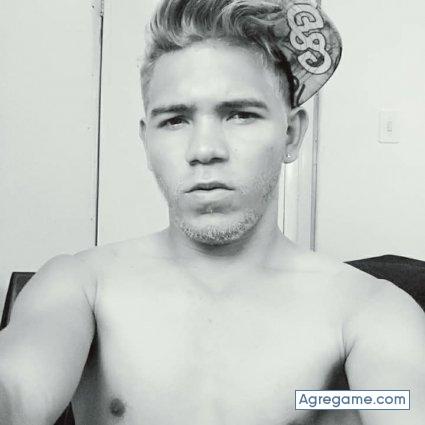 luis_vergon chico soltero en San Diego