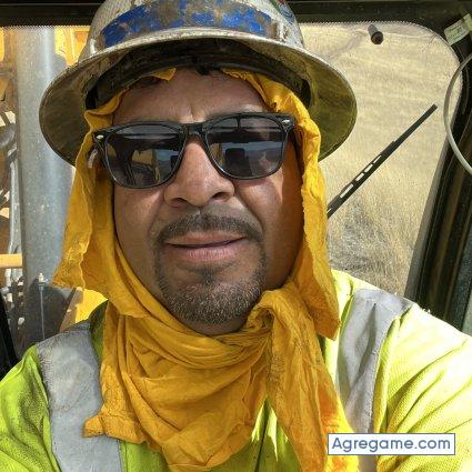 Luisarturoelcurro chico soltero en Winnemucca