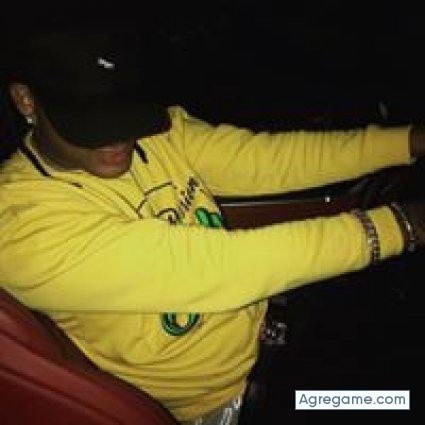 luisferreira5303 chico soltero en Azua De Compostela