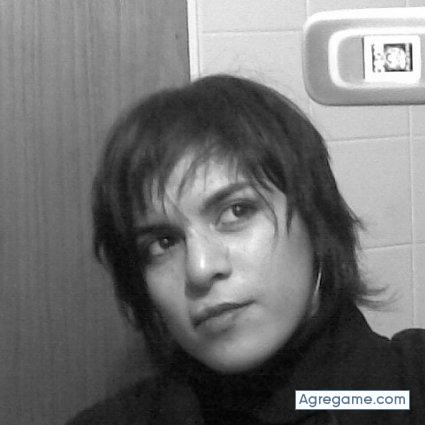 romix chica soltera en Río Colorado