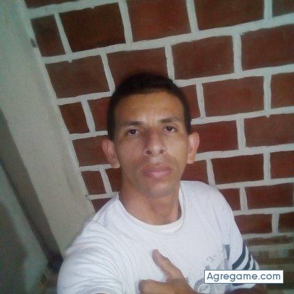 Gustavoadolfosilva chico soltero en Santiago De Cali