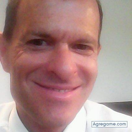 rafaen2018 chico soltero en New Milford