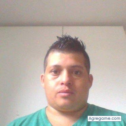 manuel_B_M_ chico soltero en Barrio Del Pilar