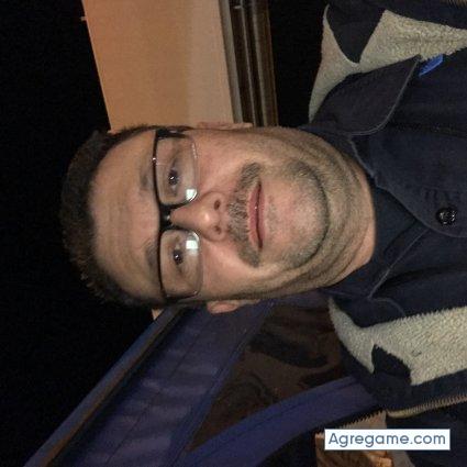 Anibal2121 chico casado en Fort Worth