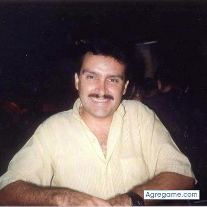 Caribenio chico soltero en Cancún