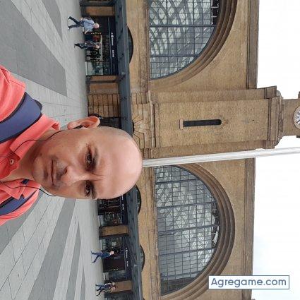 Pdelvas chico soltero en 