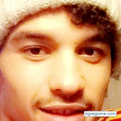 Connerr chico soltero en 