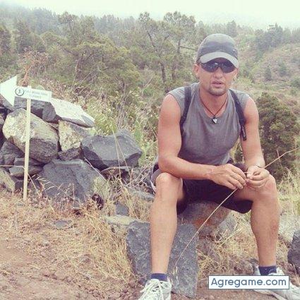 jeremydr1071 chico soltero en San Isidro De Abona