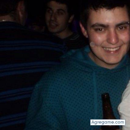 Saulilloigleisias chico soltero en Salinas Castrillón