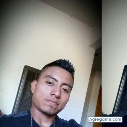 Noel93 chico soltero en Grass Valley