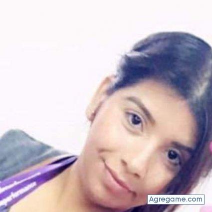 Lau27 chica soltera en Laredo