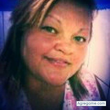 LYZ chica soltera en San José