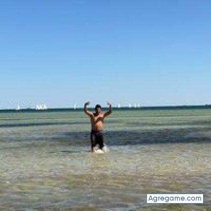 ramirorojas1437 chico soltero en Lake Elsinore