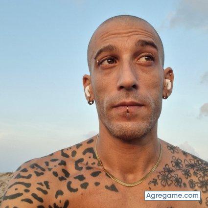 FranJavier84 chico soltero en Los Arenales Del Sol