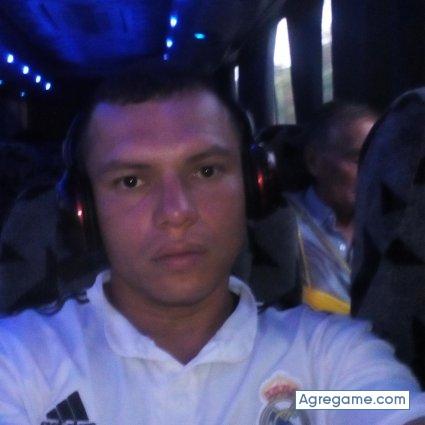 jimmycontreras80 chico soltero en Santa Lucía