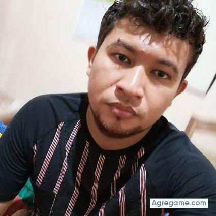 Gustavollopz90 chico soltero en Usulután