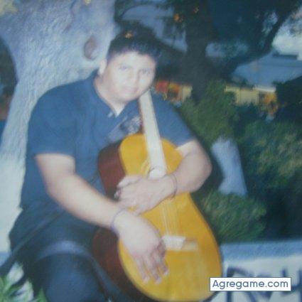 josuehdzgamez chico soltero en Aldama