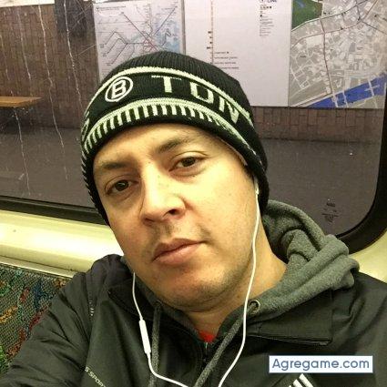 julianzg chico soltero en Lowell