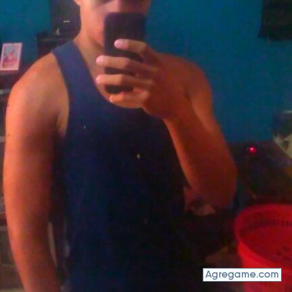 Eduardosexy chico soltero en Caracas