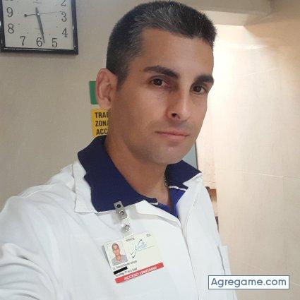 YosHol chico soltero en Urbano Noris