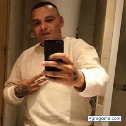 minkonikolaev chico soltero en Moncofa