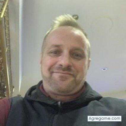 artu21 chico soltero en Móstoles