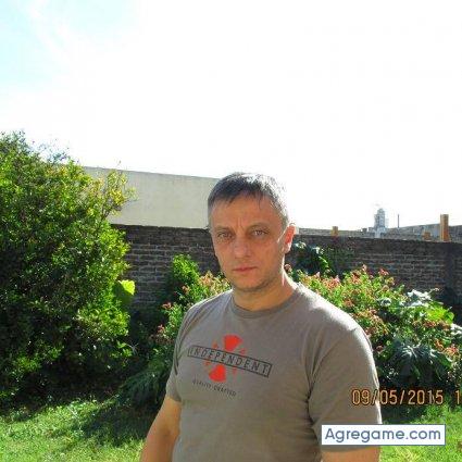 Aagripa chico soltero en Banfield