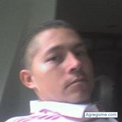 oscer chico soltero en Hobo