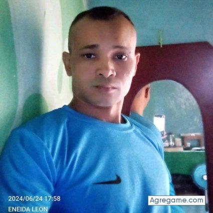 velencastillo chico soltero en Achaguas