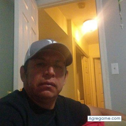 Lui197928 chico soltero en Shelbyville