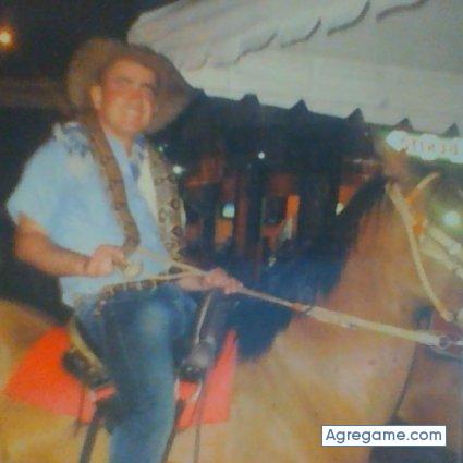 andresfbo chico soltero en Acacías